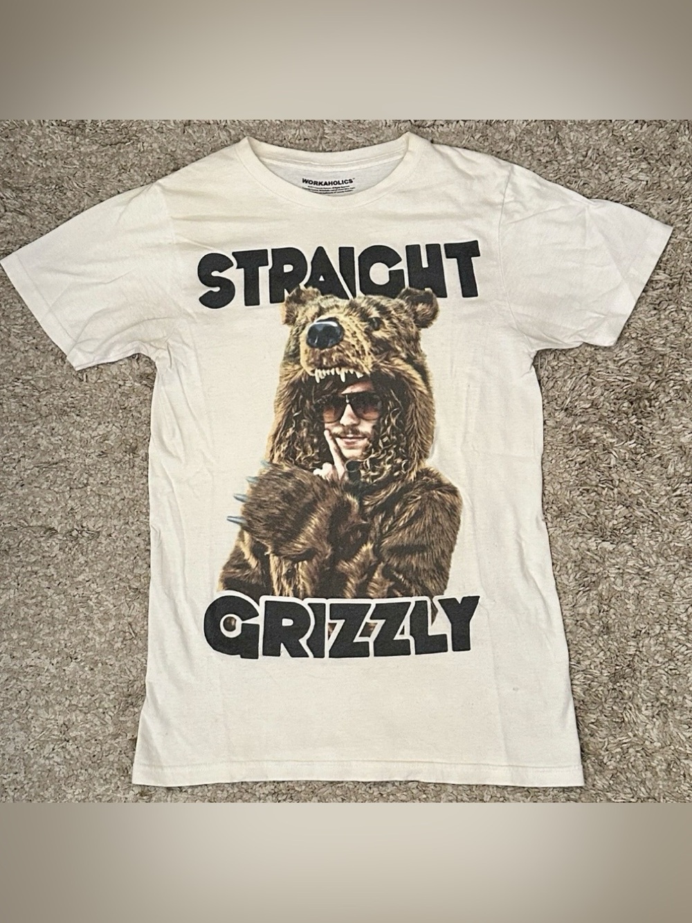 Workaholics Men’s S White Crew Neck Straight Grizzly Graphic Print S/S T-Shirt